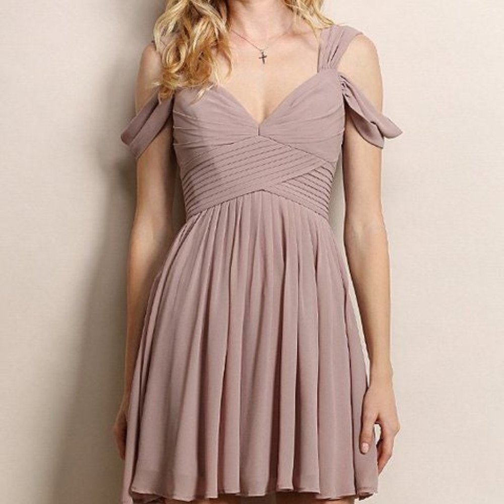 Soieblu Beige Sweetheart Midi Dress
